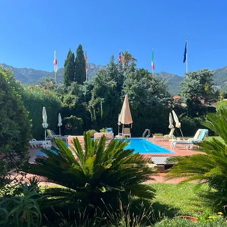 Il Gabbiano Azzurro Aparthotel *